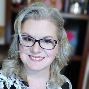 Meet your Posher, Kelli